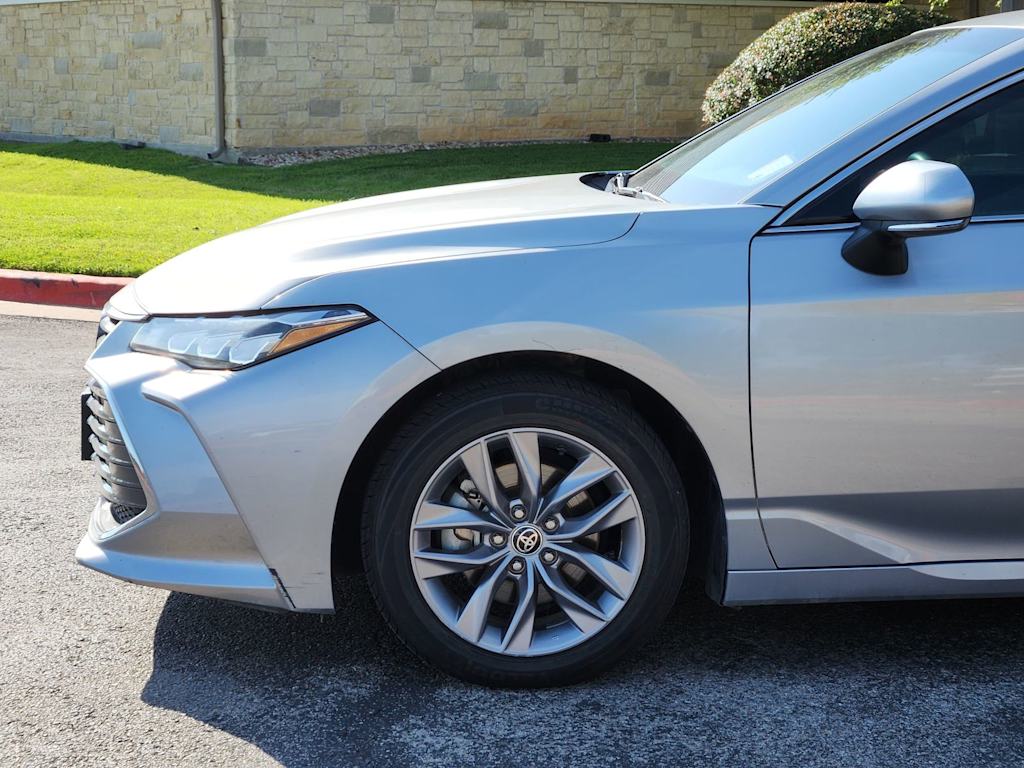 Thumbnail: 2022 Toyota Avalon - 5