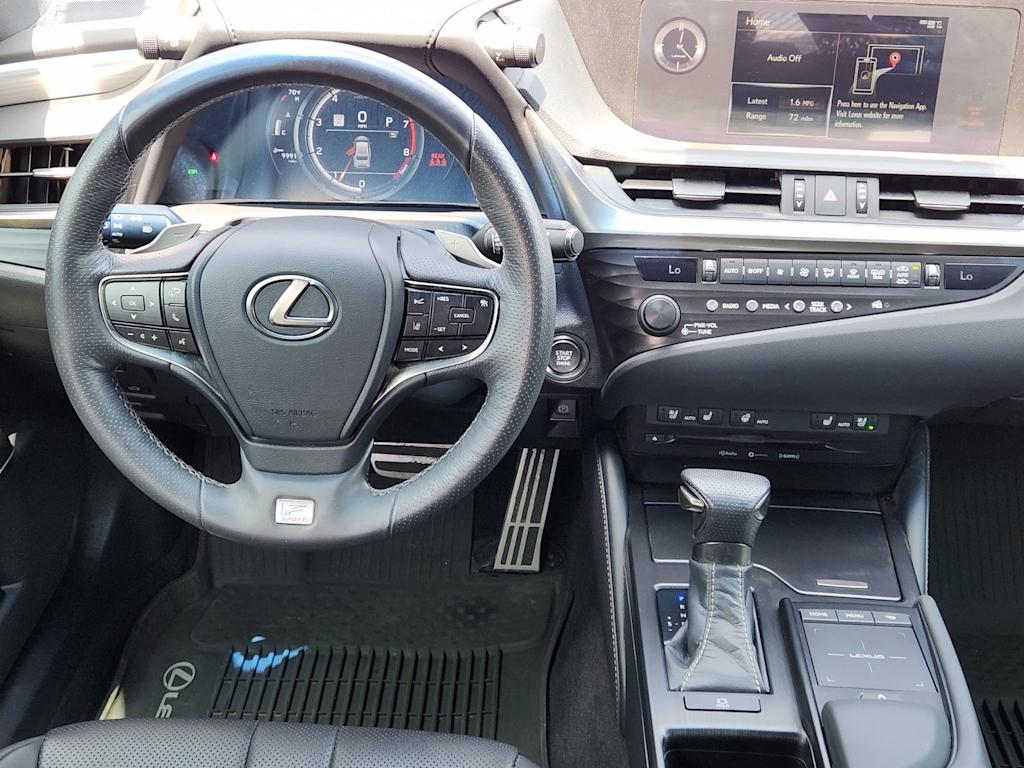 Thumbnail: 2020 Lexus ES - 7