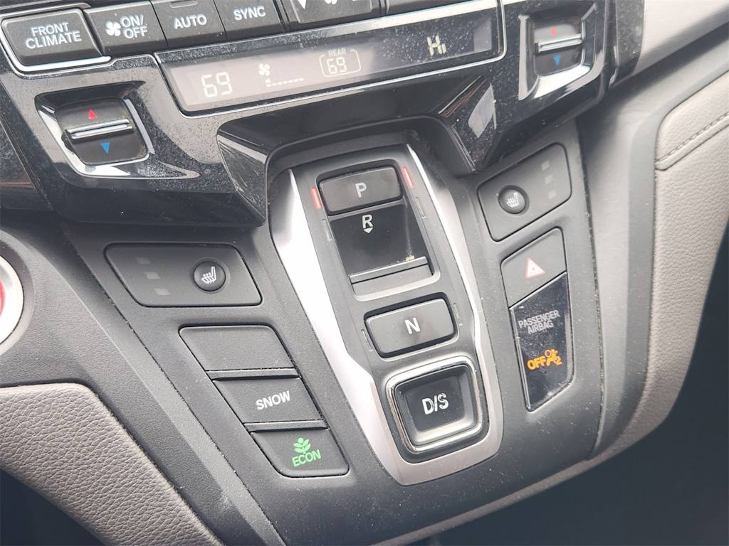 Thumbnail: 2018 Honda Odyssey - 13