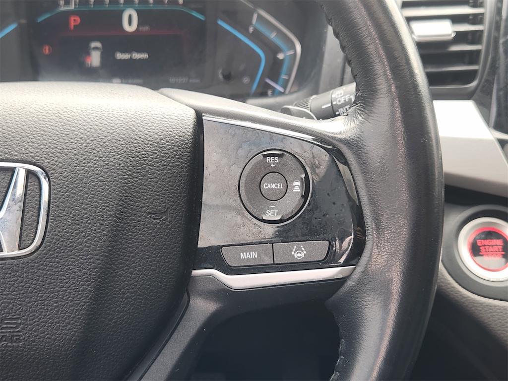 Thumbnail: 2018 Honda Odyssey - 33