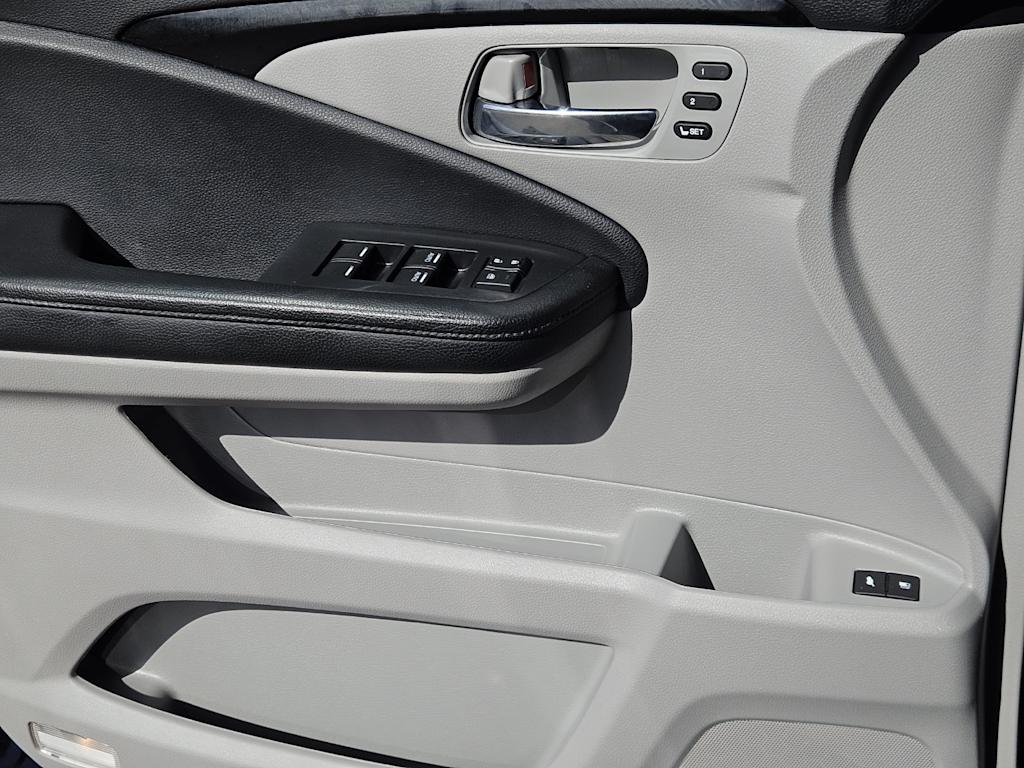 Thumbnail: 2021 Honda Pilot - 28