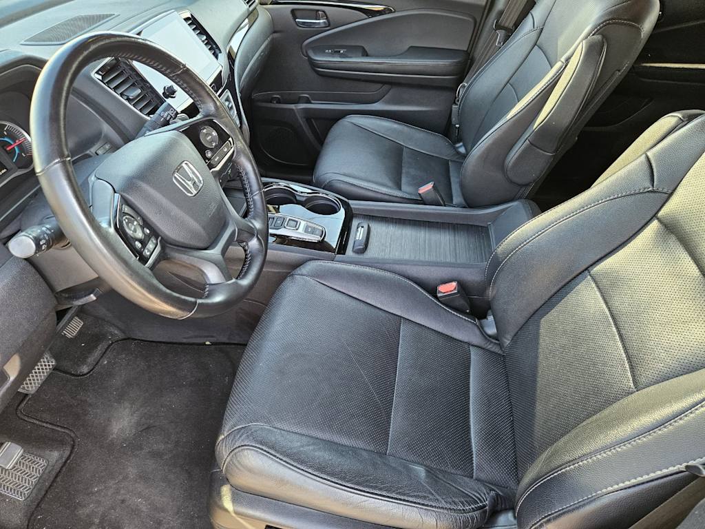 Thumbnail: 2019 Honda Pilot - 8