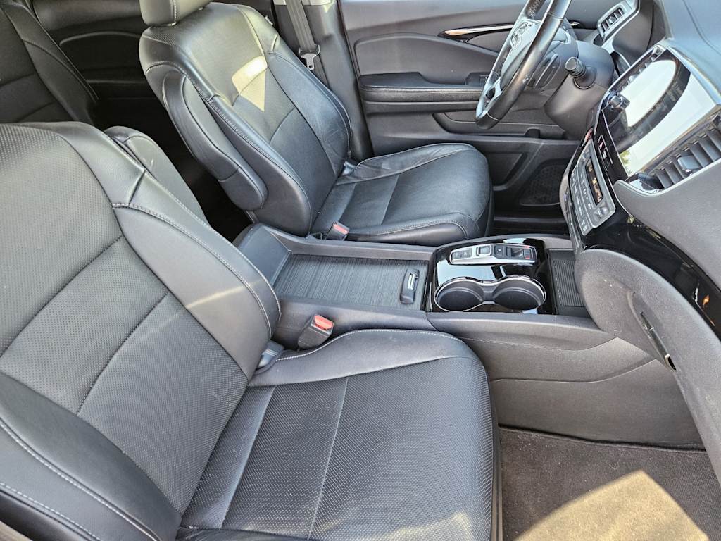 Thumbnail: 2019 Honda Pilot - 19