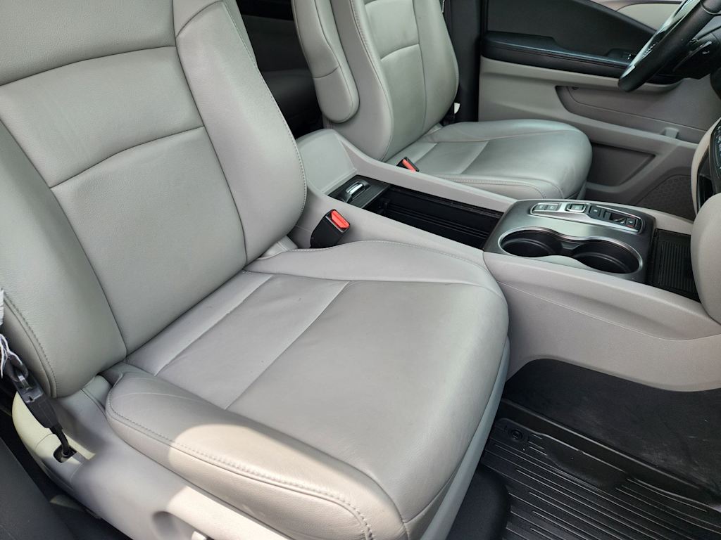 Thumbnail: 2021 Honda Pilot - 10