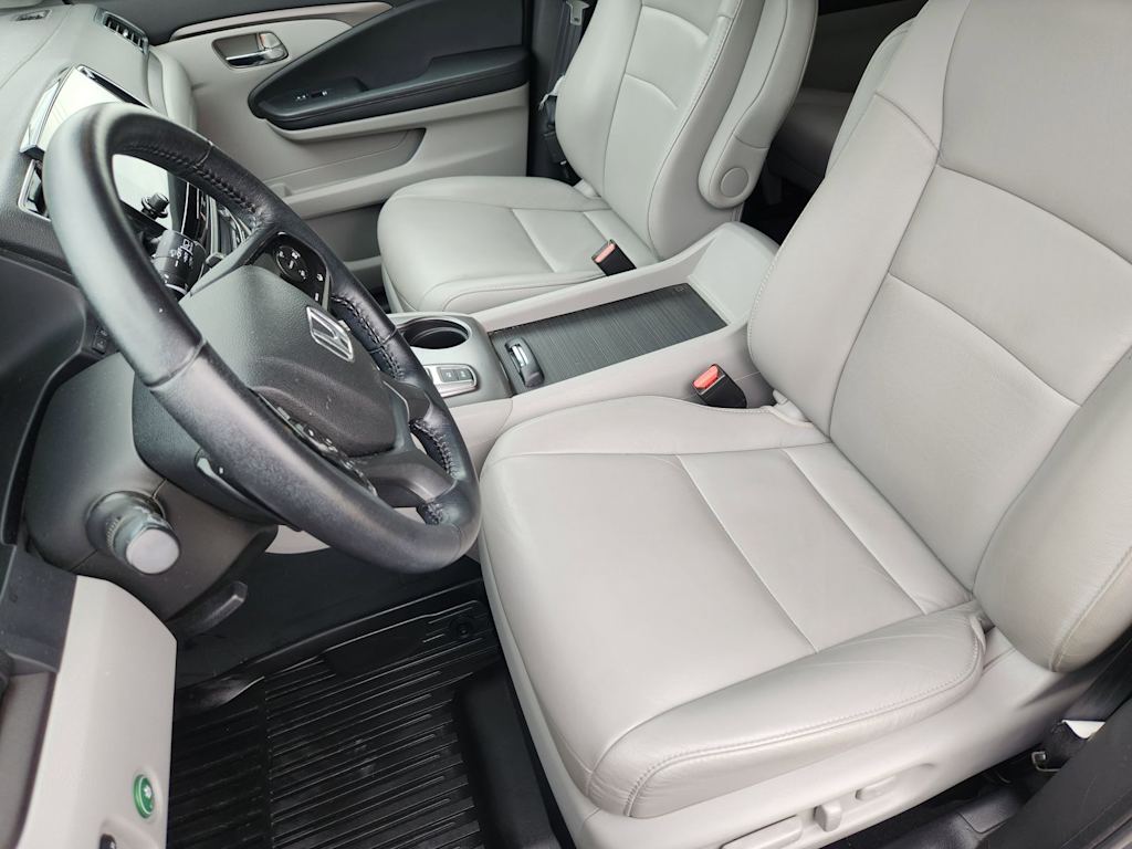 Thumbnail: 2021 Honda Pilot - 9