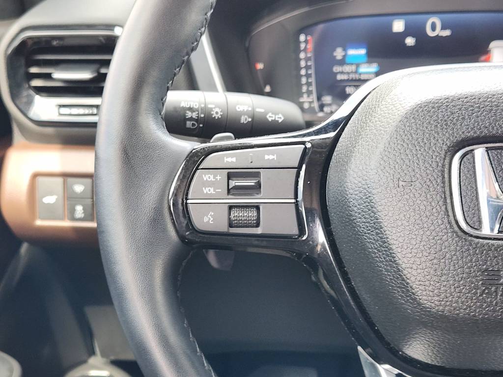 Thumbnail: 2025 Honda Pilot - 30