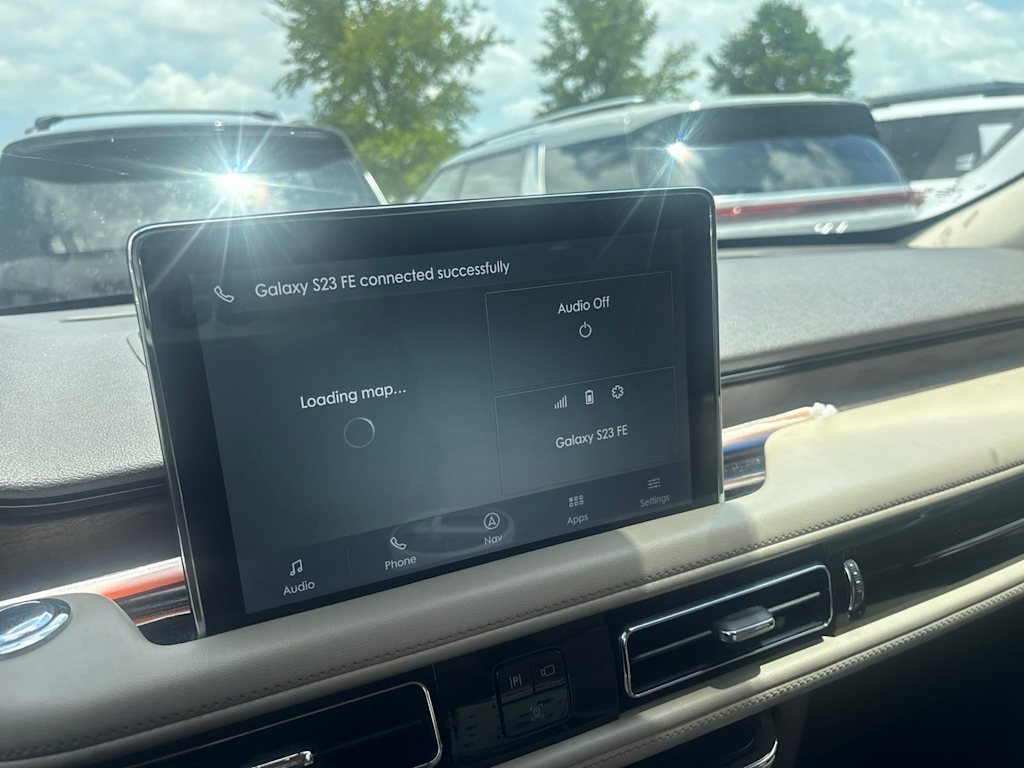 Thumbnail: 2020 Lincoln Aviator - 7