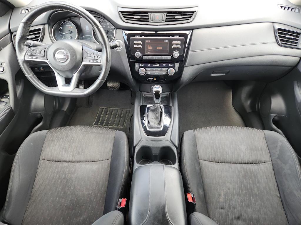 Thumbnail: 2017 Nissan Rogue - 2
