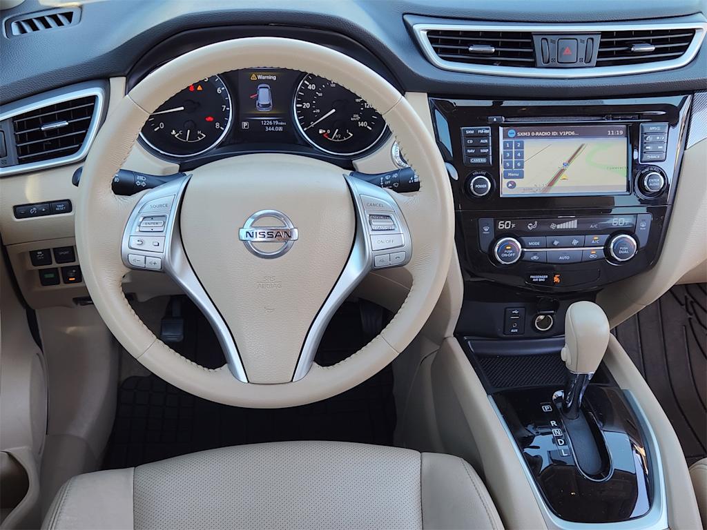 Thumbnail: 2015 Nissan Rogue - 11