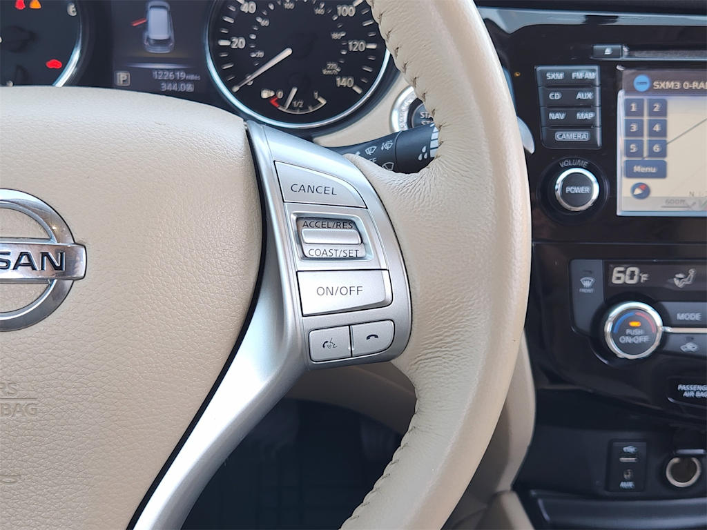 Thumbnail: 2015 Nissan Rogue - 29