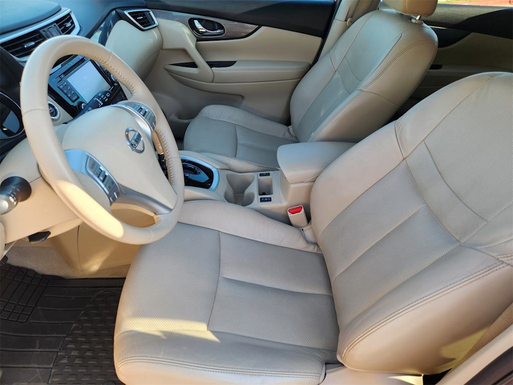 Thumbnail: 2015 Nissan Rogue - 8