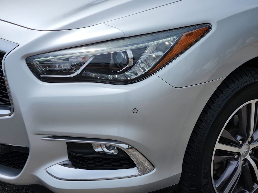 Thumbnail: 2019 INFINITI QX60 - 17