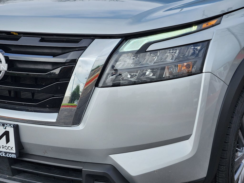 Thumbnail: 2025 Nissan Pathfinder - 21