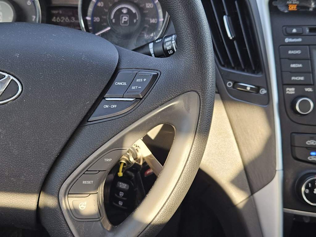 Thumbnail: 2014 Hyundai Sonata - 30