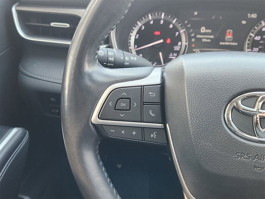 Thumbnail: 2022 Toyota Highlander - 32