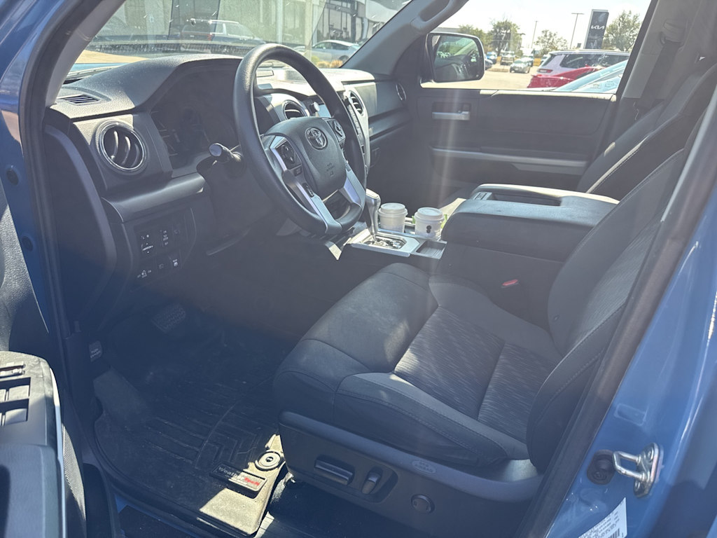 Thumbnail: 2020 Toyota Tundra - 6