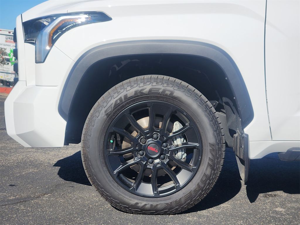 Thumbnail: 2025 Toyota Tundra - 6