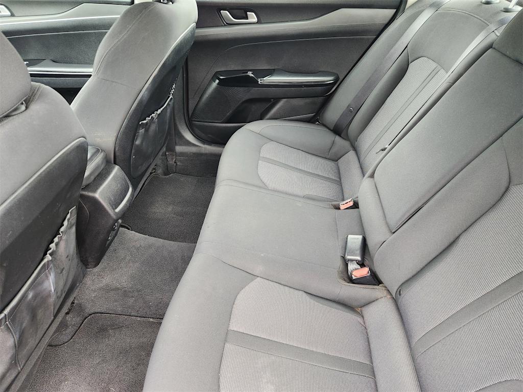 Thumbnail: 2022 Kia K5 - 11