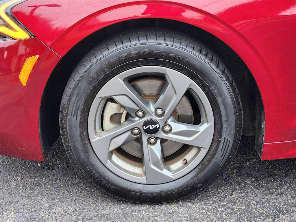 Thumbnail: 2022 Kia K5 - 22