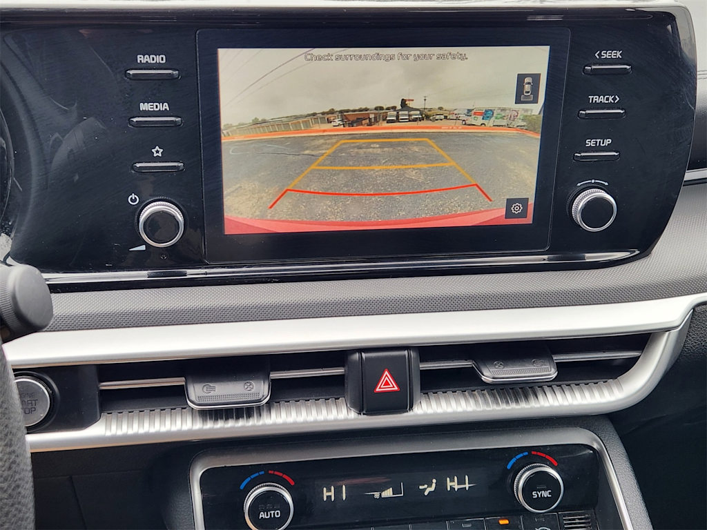 Thumbnail: 2022 Kia K5 - 26