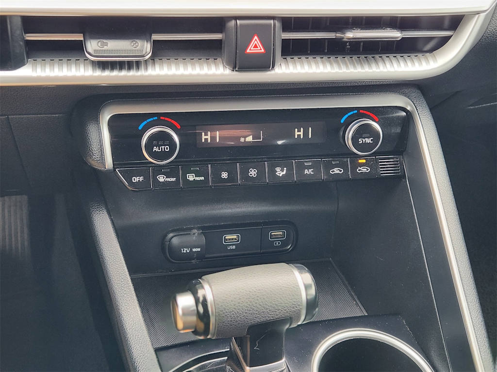 Thumbnail: 2022 Kia K5 - 26