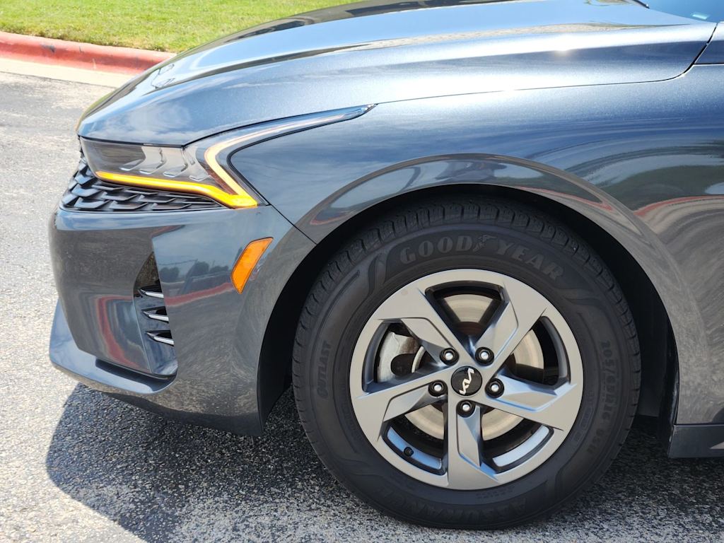 Thumbnail: 2022 Kia K5 - 5