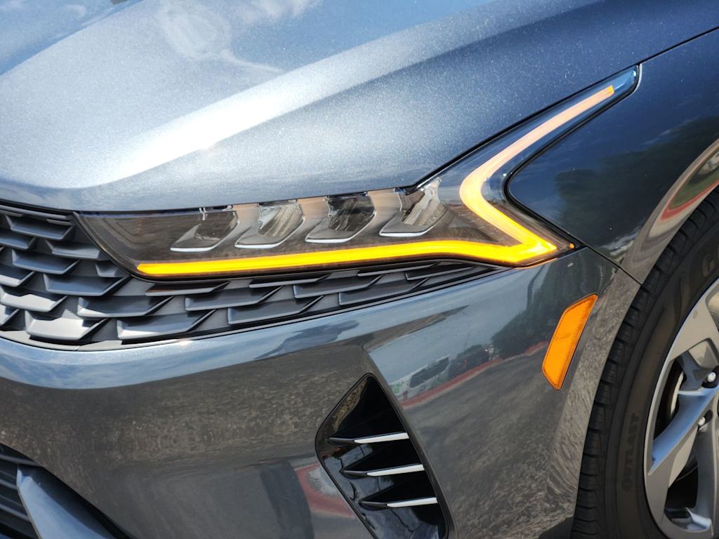 Thumbnail: 2022 Kia K5 - 19