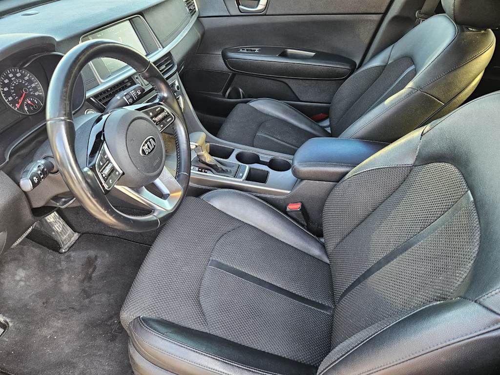 Thumbnail: 2019 Kia Optima - 8
