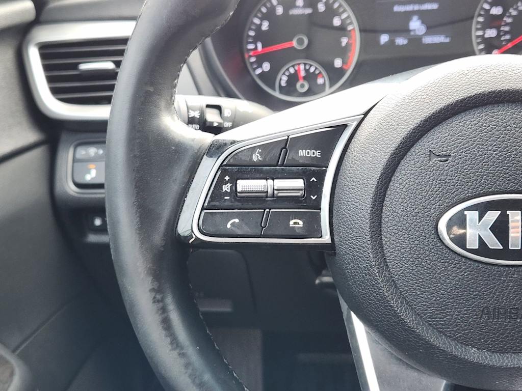 Thumbnail: 2020 Kia Optima - 32