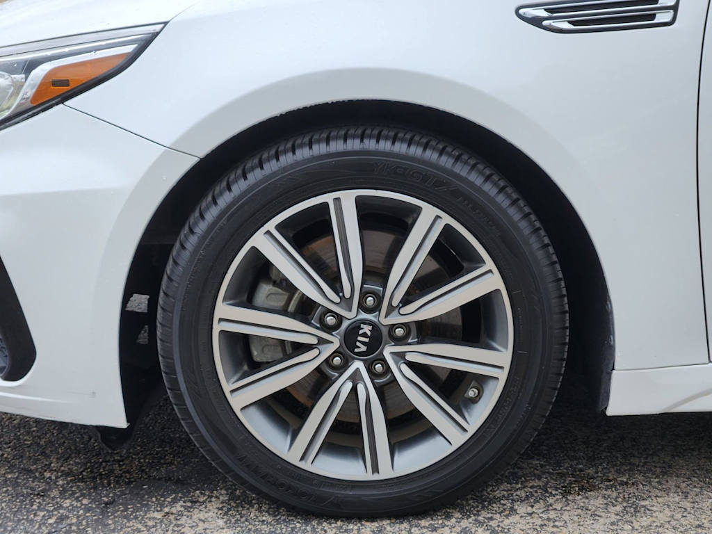 Thumbnail: 2020 Kia Optima - 21
