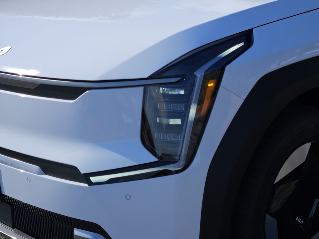 Thumbnail: 2026 Kia EV9 - 17