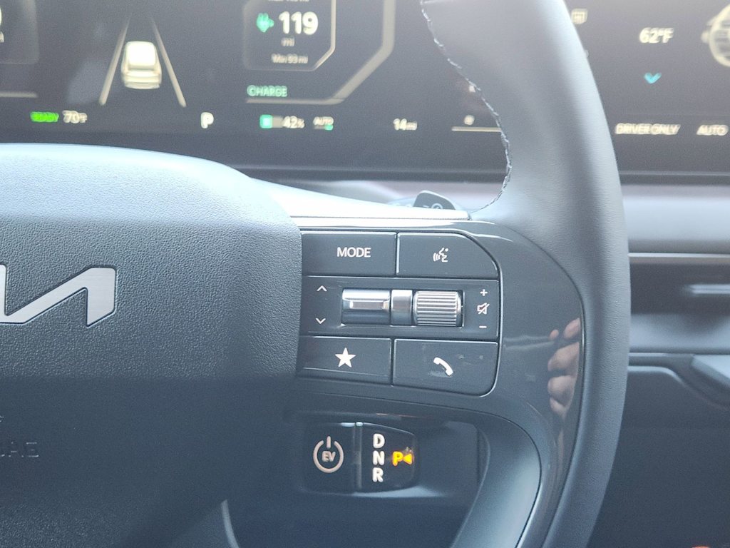 Thumbnail: 2026 Kia EV9 - 23