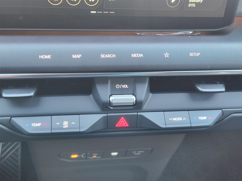 Thumbnail: 2026 Kia EV9 - 23