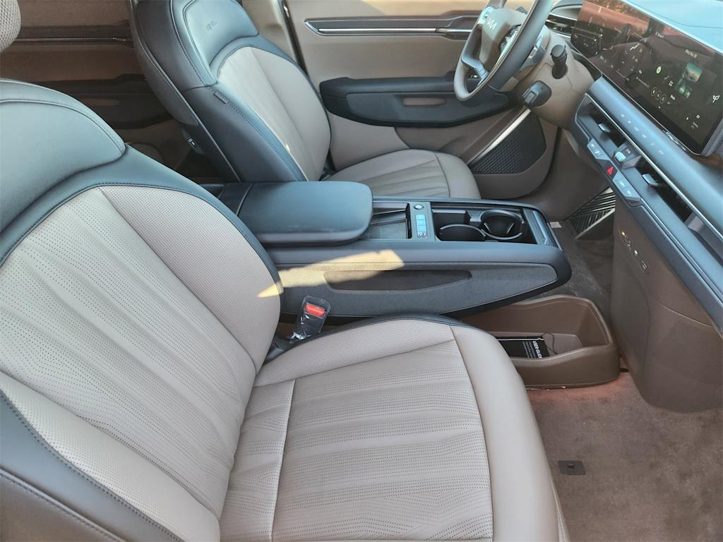 Thumbnail: 2026 Kia EV9 - 10