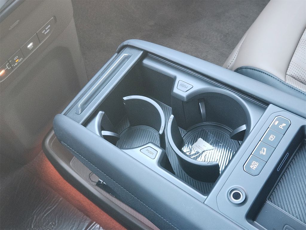 Thumbnail: 2026 Kia EV9 - 13