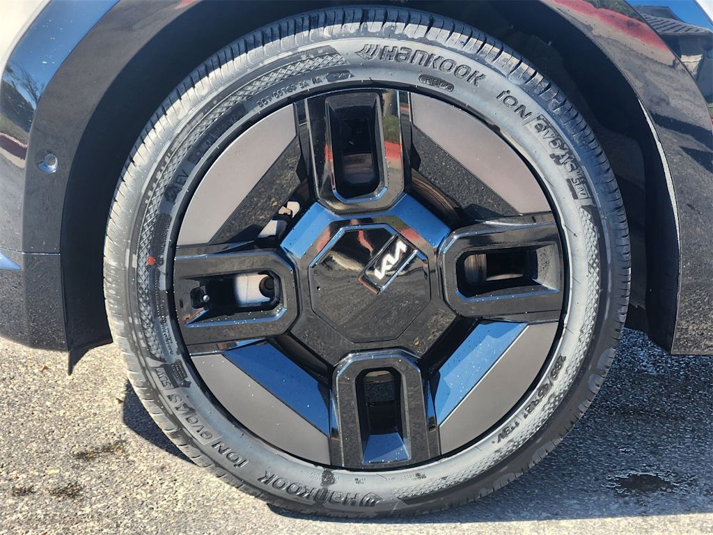 Thumbnail: 2026 Kia EV9 - 20