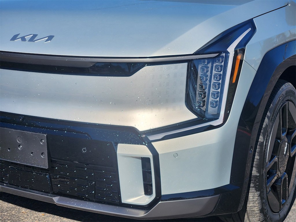 Thumbnail: 2026 Kia EV9 - 19