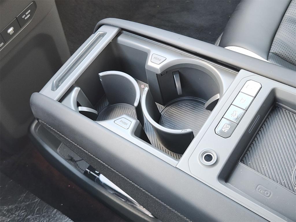 Thumbnail: 2026 Kia EV9 - 13