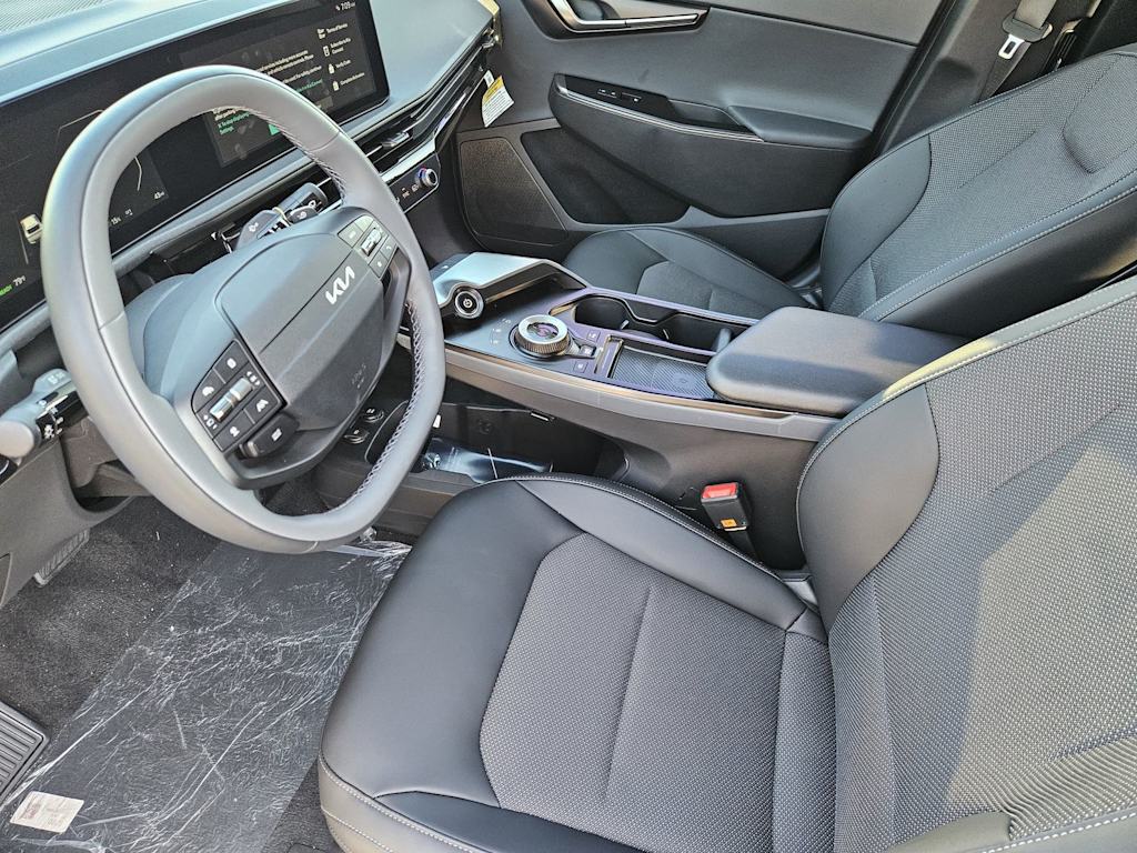 Thumbnail: 2026 Kia EV6 - 7