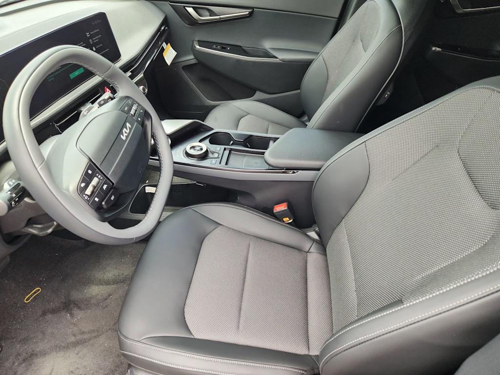 Thumbnail: 2026 Kia EV6 - 9