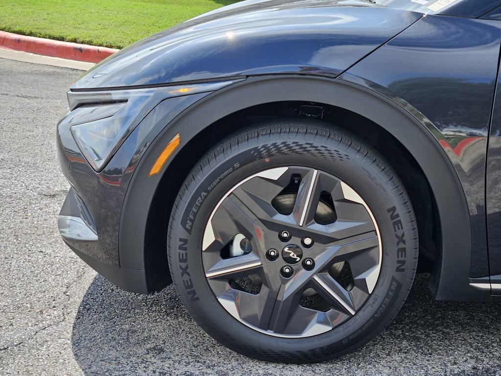 Thumbnail: 2026 Kia EV6 - 5