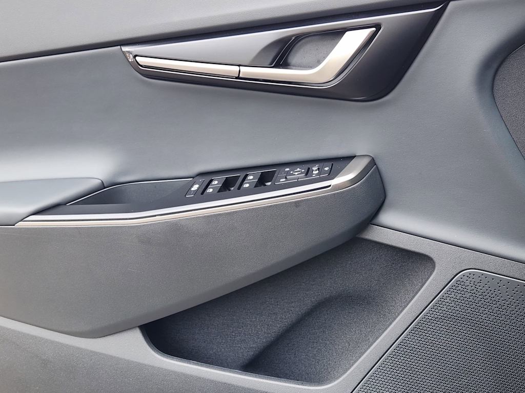 Thumbnail: 2026 Kia EV6 - 24