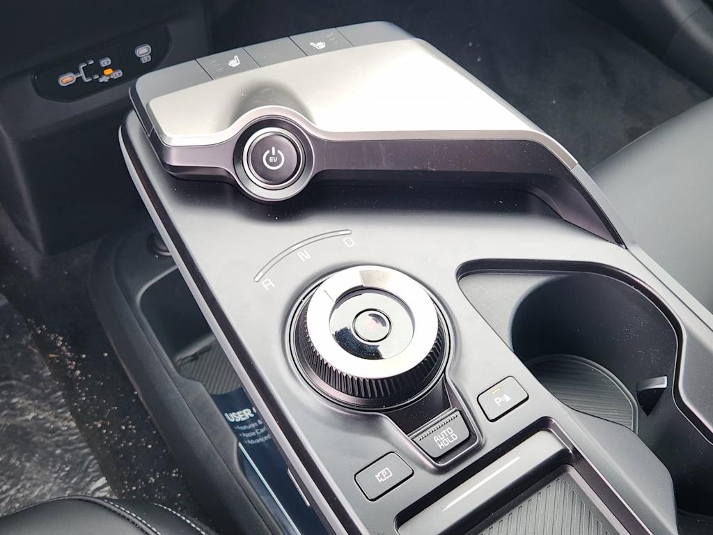 Thumbnail: 2026 Kia EV6 - 10
