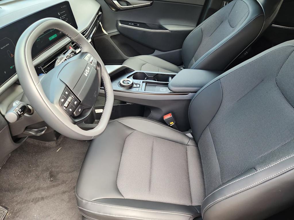 Thumbnail: 2026 Kia EV6 - 9