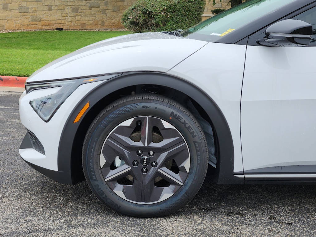 Thumbnail: 2026 Kia EV6 - 5