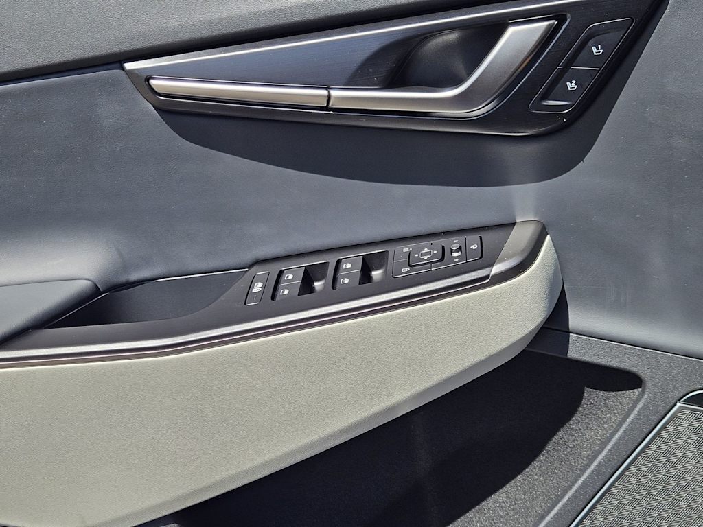 Thumbnail: 2026 Kia EV6 - 21