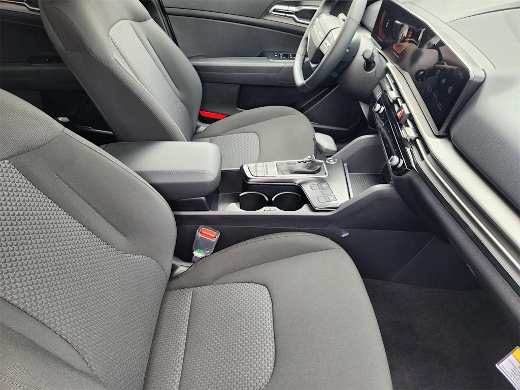 Thumbnail: 2026 Kia Sportage - 10