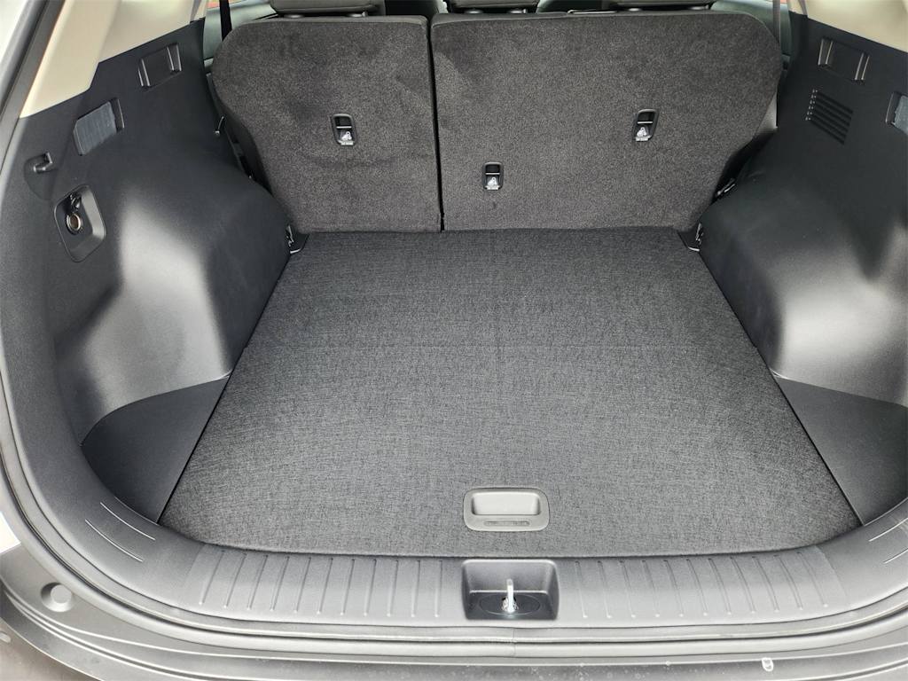 Thumbnail: 2026 Kia Sportage - 16