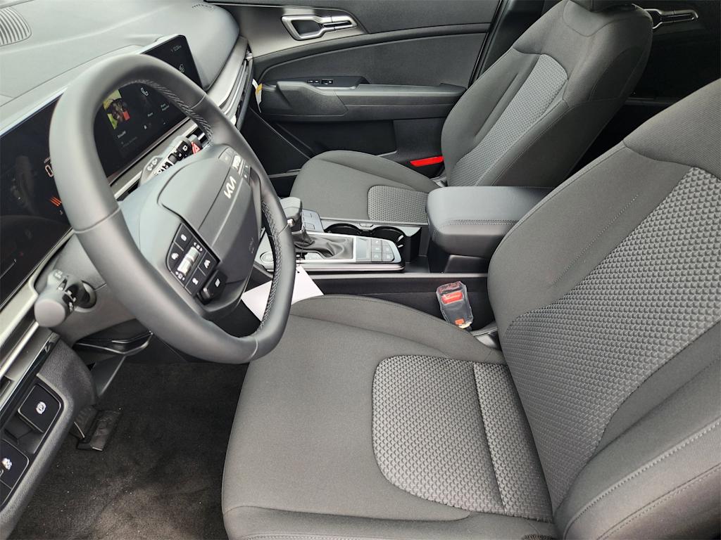 Thumbnail: 2026 Kia Sportage - 9