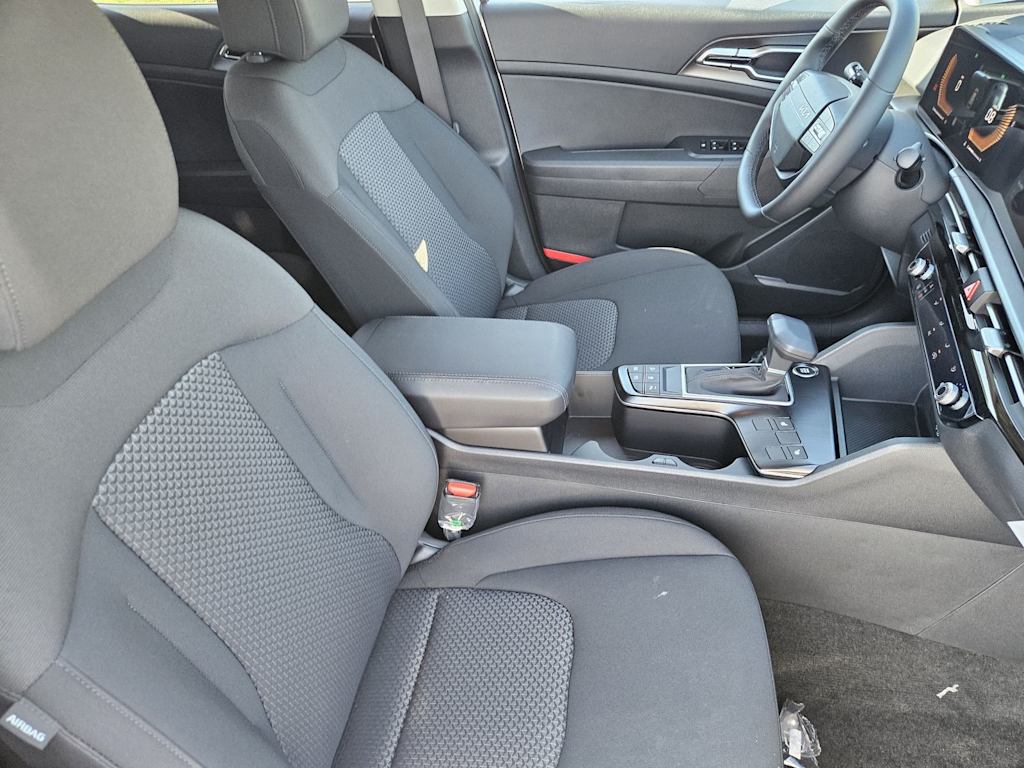 Thumbnail: 2026 Kia Sportage - 19